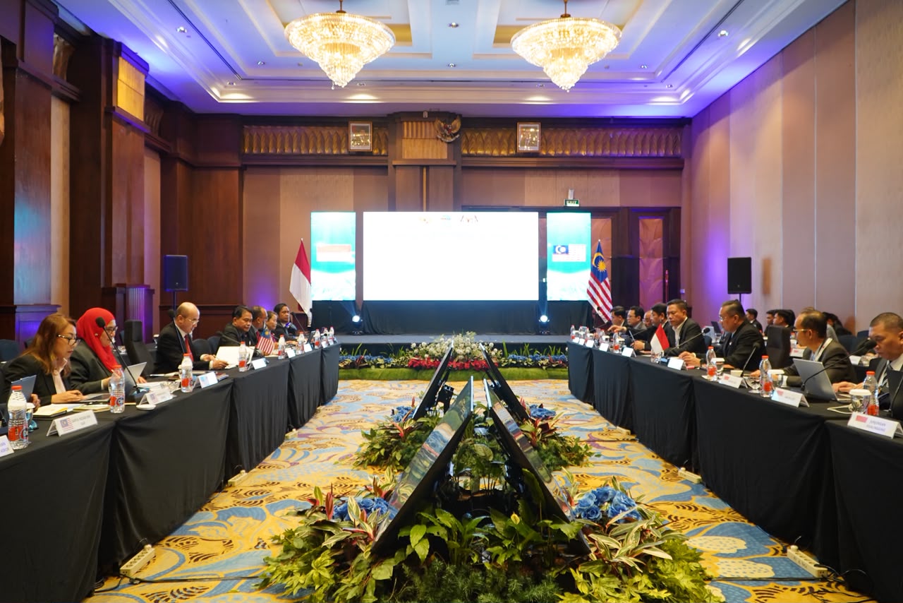 Ditjen Bina Adwil Perkuat Kerja Sama Sosial Ekonomi Perbatasan Indonesia-Malaysia